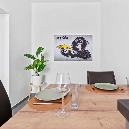Cozy, Generous City Apartment - 10 Min To City-Centre - Contactless 24H Check-In Wien Eksteriør bilde
