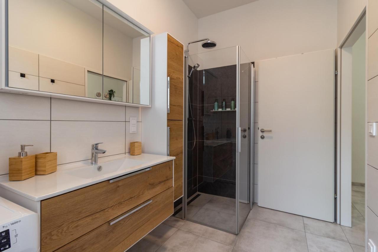Cozy, Generous City Apartment - 10 Min To City-Centre - Contactless 24H Check-In Wien Eksteriør bilde