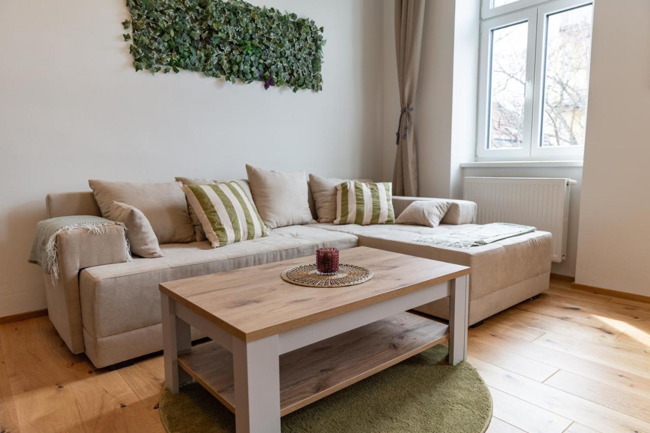 Cozy, Generous City Apartment - 10 Min To City-Centre - Contactless 24H Check-In Wien Eksteriør bilde
